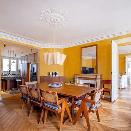 Saint Germain Artiste Apartament *