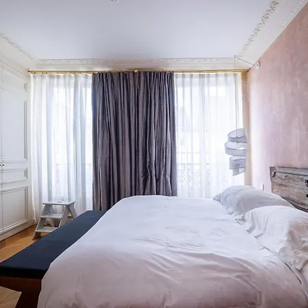 Saint Germain Artiste Apartament *