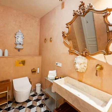 Apartament Saint Germain Artiste Paryż